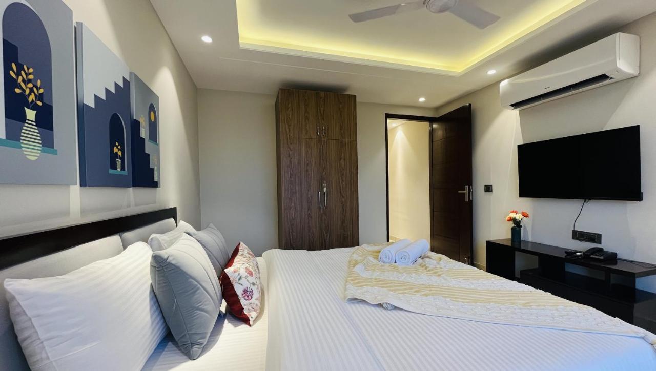 Zen Suites Gurgaon - Luxe Stays Collection ภายนอก รูปภาพ