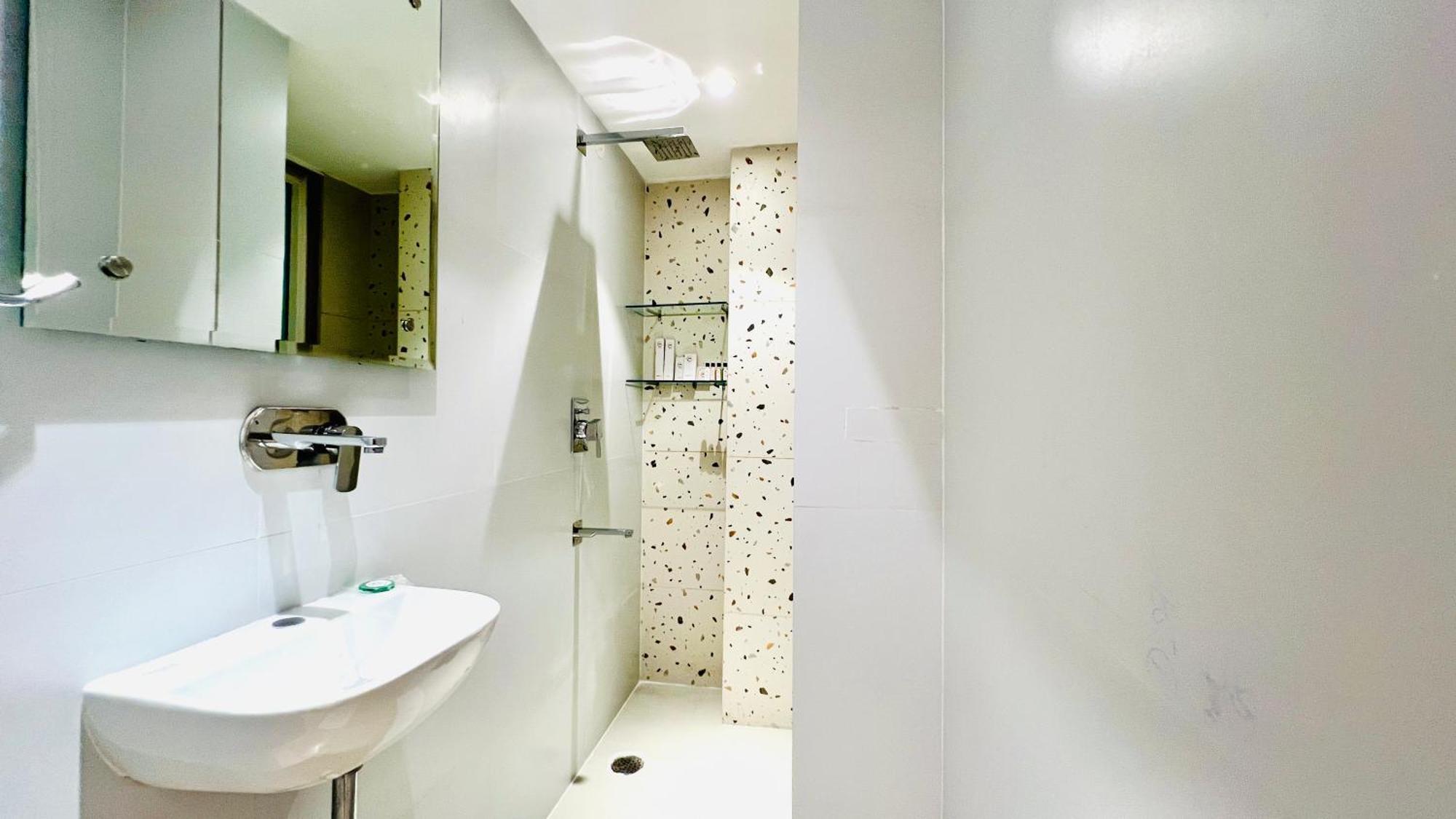 Zen Suites Gurgaon - Luxe Stays Collection ภายนอก รูปภาพ